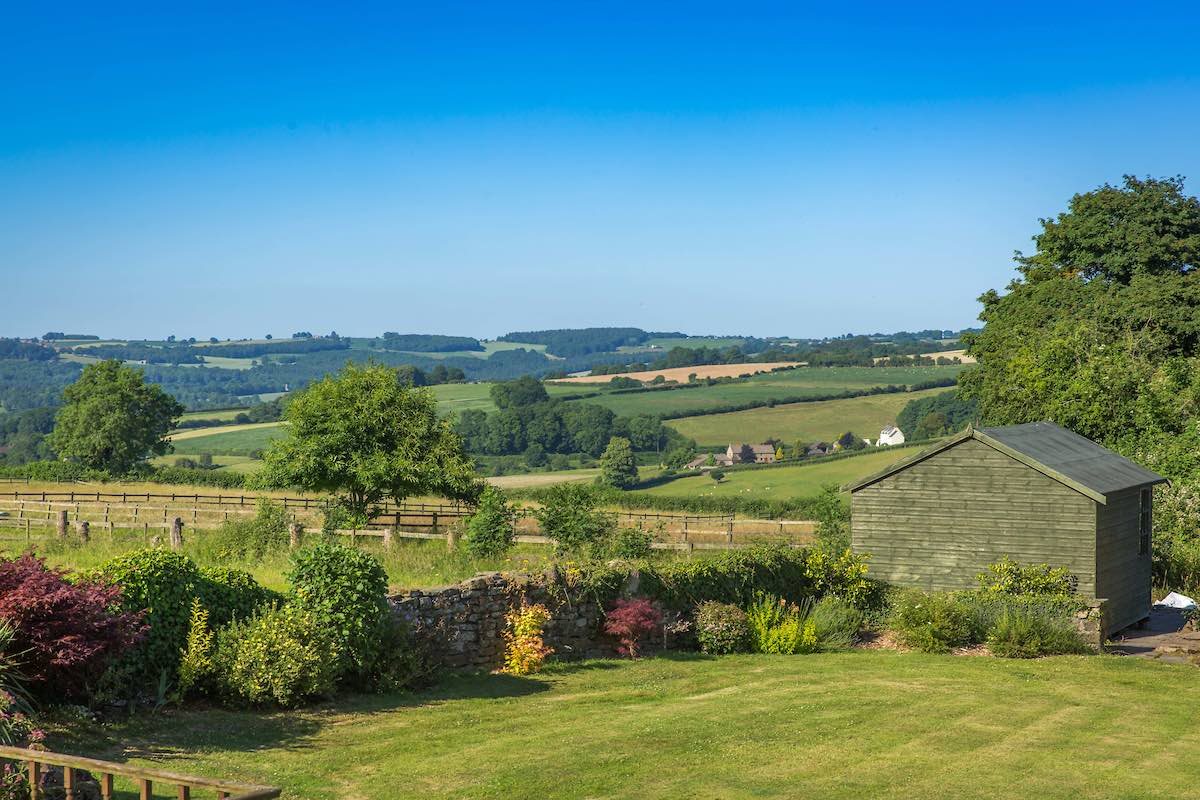 gloucestershire dog friendly bed and breakfast