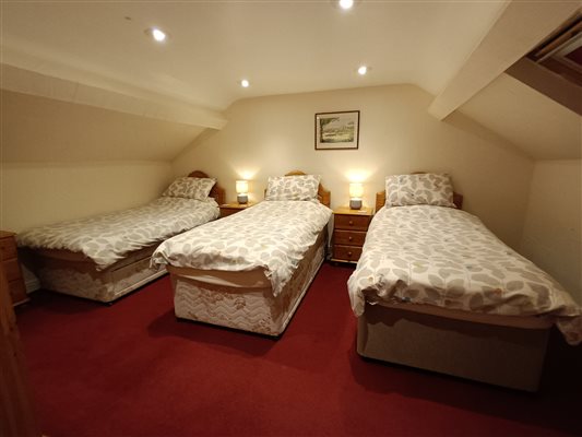 Shippon triple bedroom