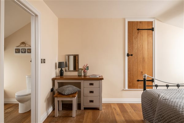 Poppy master bedroom/dressing table area. 