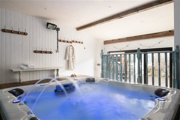 Hot tub room. 