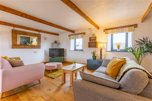 Granary Barn -Living Room