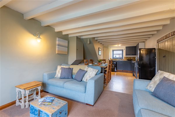 Millhouse Barn - Living Room 