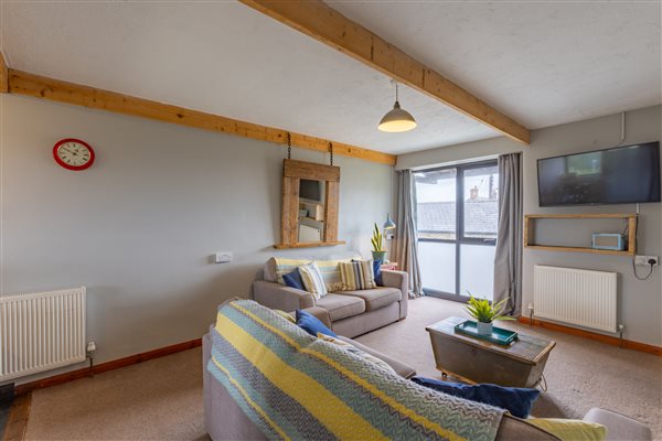 Shippen Barn - Living Room