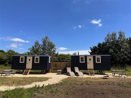 huts with benches