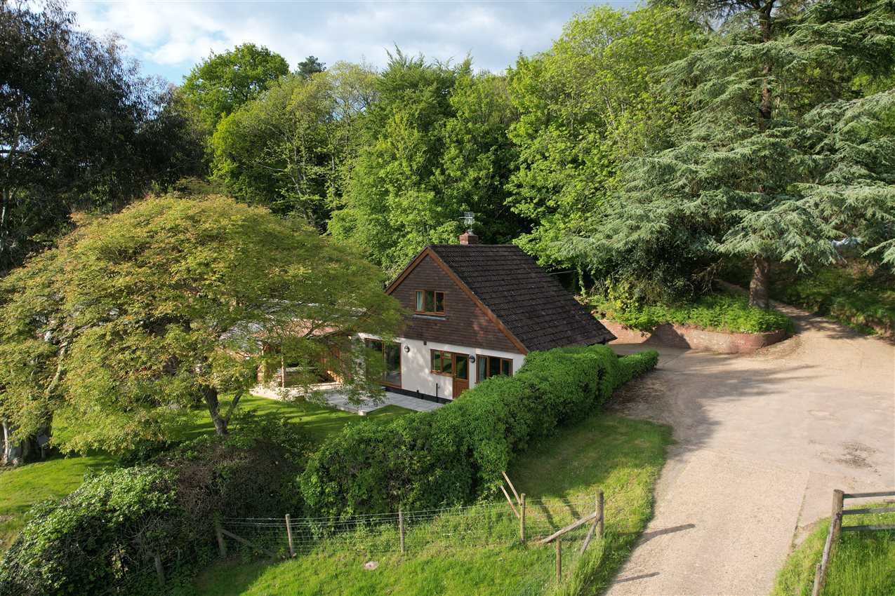 Surrey Hills Holiday Cottages | Farm Stay